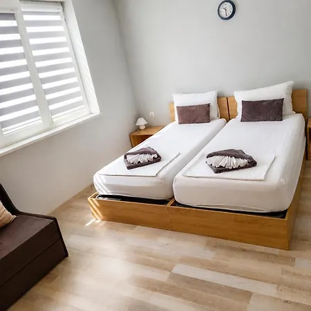 Two Bedroom In Noks Panorama דירה אלניטה